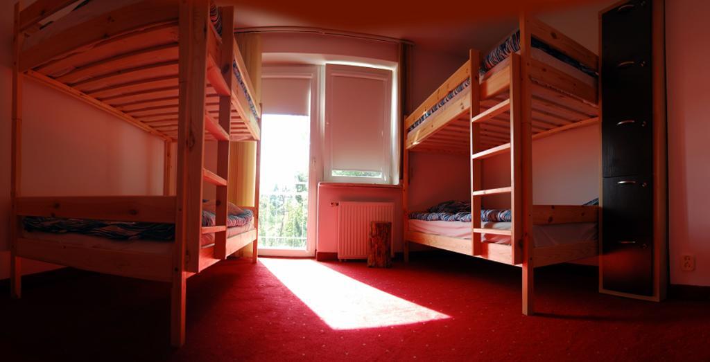 Adventura Hostel Варшава Екстериор снимка
