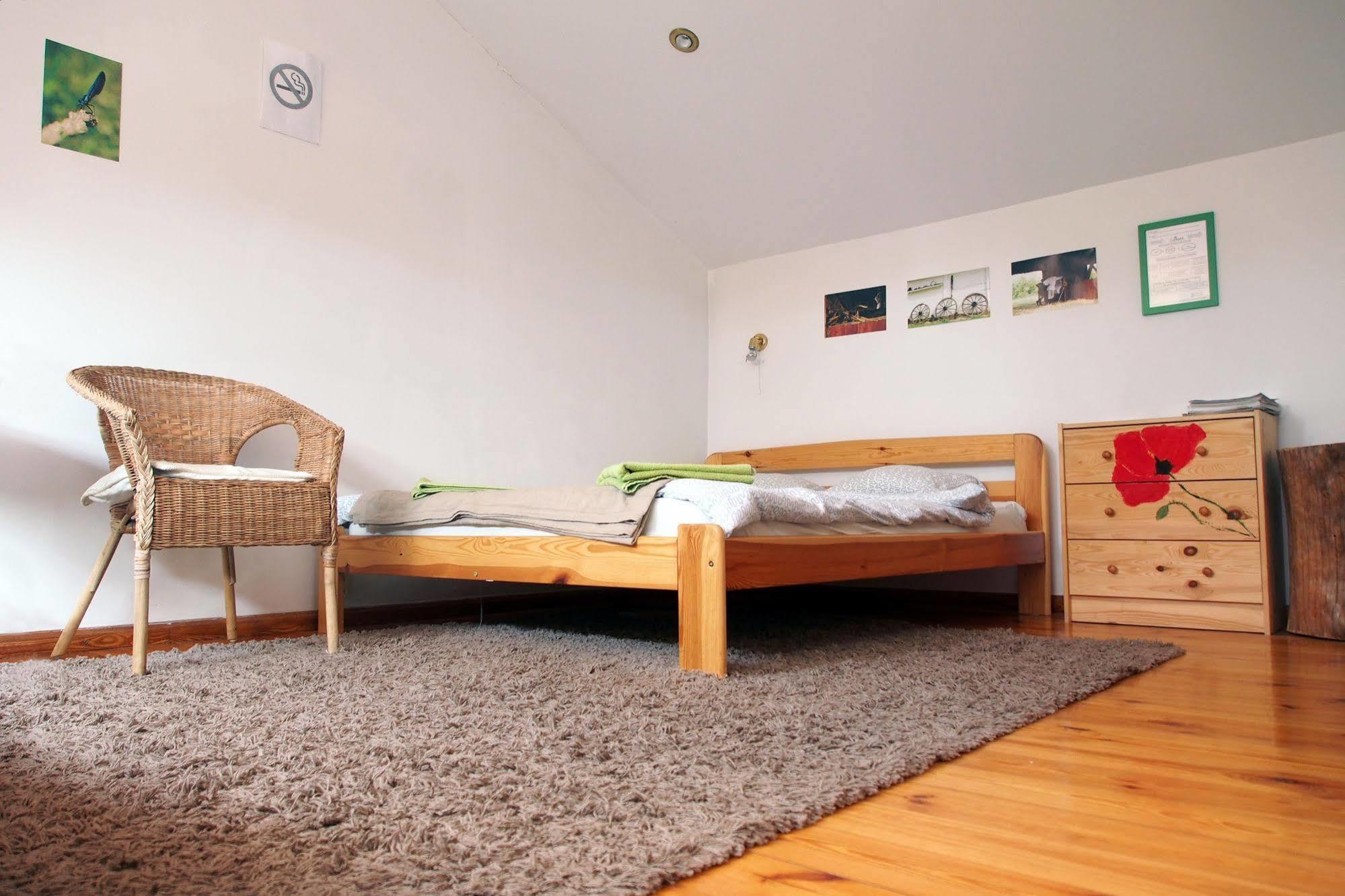 Adventura Hostel Варшава Екстериор снимка