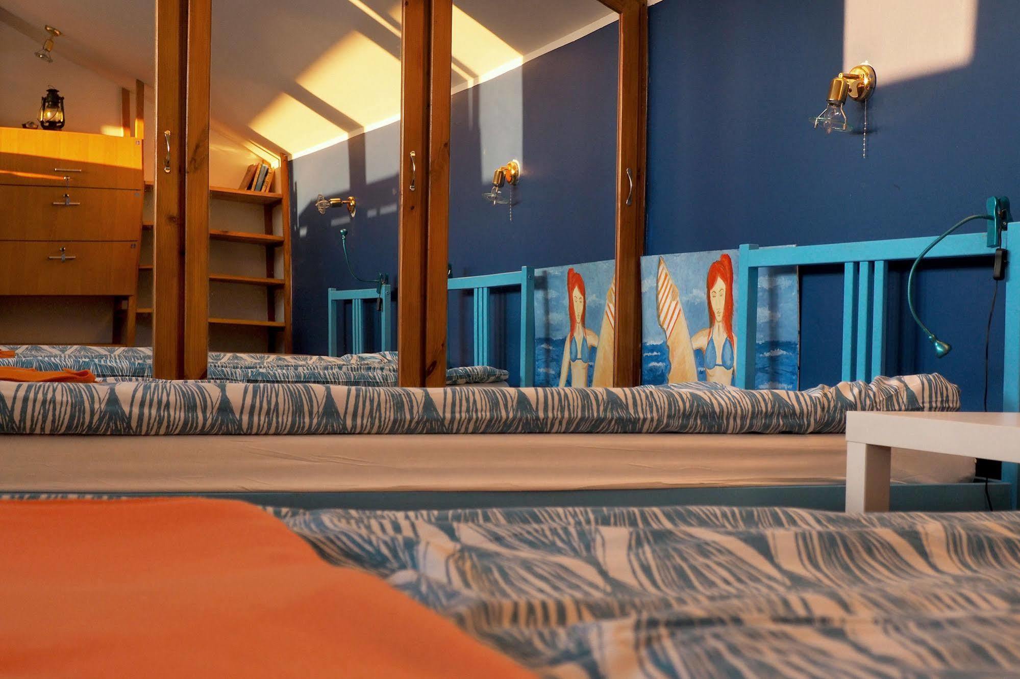 Adventura Hostel Варшава Екстериор снимка